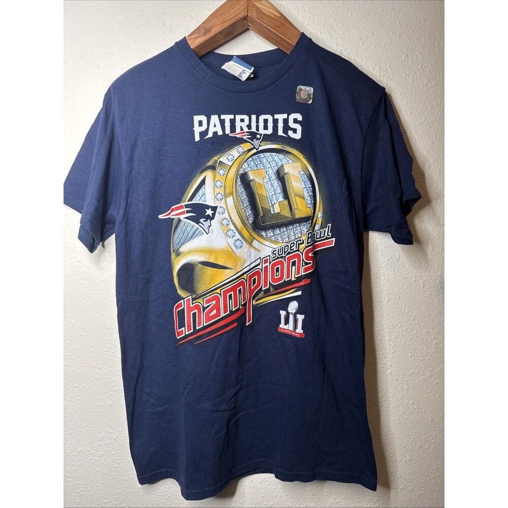 New England Patriots Super Bowl LII Champs Ring T Shirt NFL Football Blue Size M